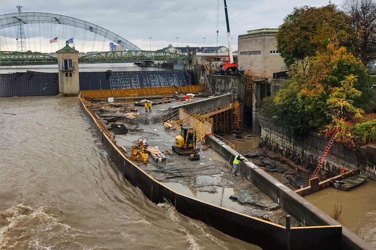 RG&E Station 26 Baffle Wall and Stop Log Gantry